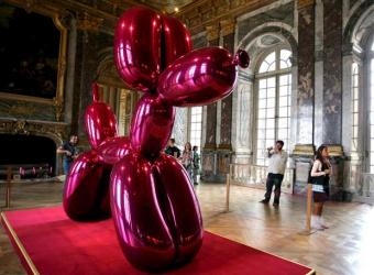 Obras Jeff Koons exponen palacio Versalles